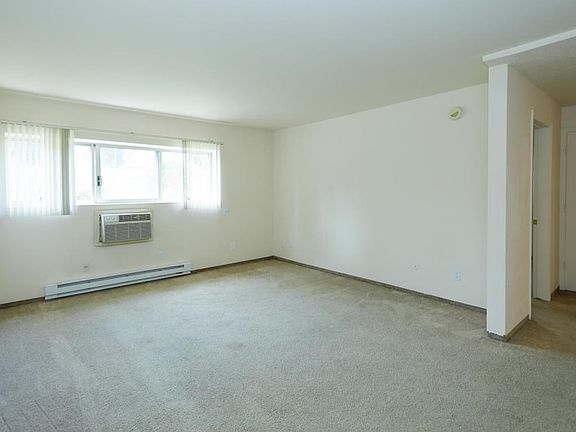 722 W Kilgore Rd 104-104