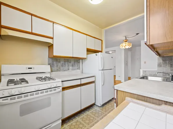 9707 Fourth Avenue image 17 of 18