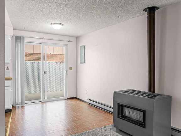 5th image of 3142 E 31st Ave