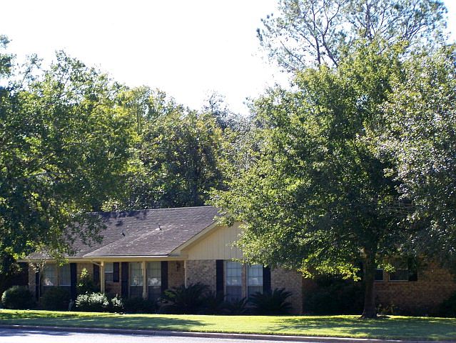 1st image of 1201 E Morgan Ave