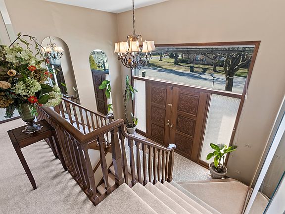 4th image of 6827 N Concord Ln