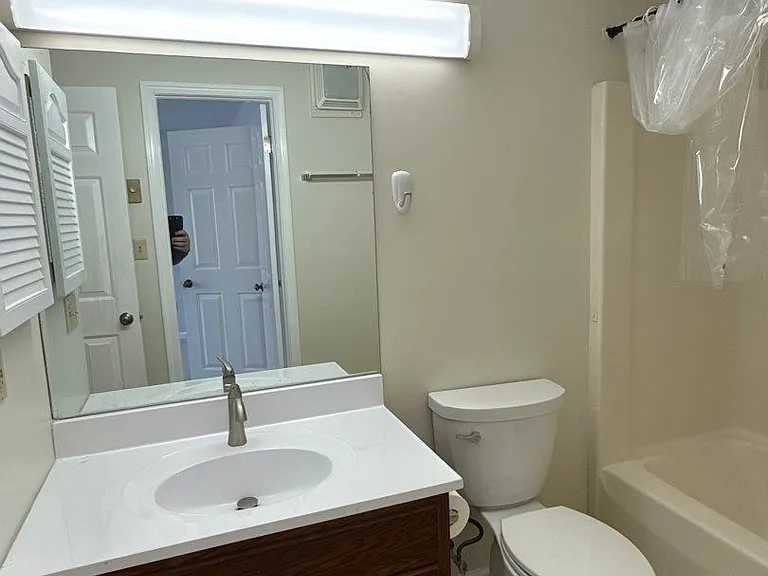 1628 Highlandon Ct #1628 — Photo 10