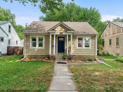 854 21st Ave SE, Minneapolis, MN, 55414