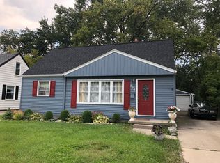804 Gargantua Ave, Clawson, MI 48017
