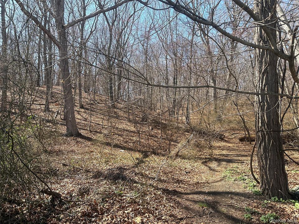 1st image of Woodhull Landing
