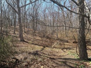 Woodhull Landing Rd, Miller place, NY 11764