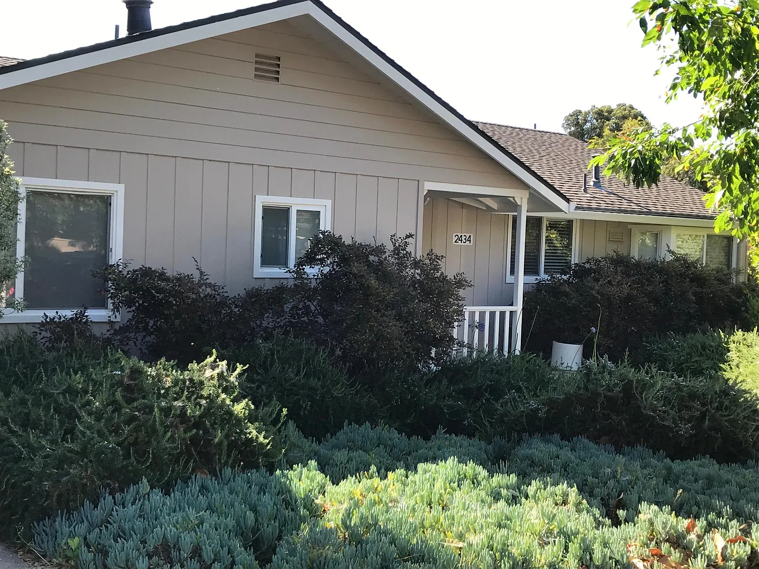 2434 Boulevard Del Campo — Photo 2