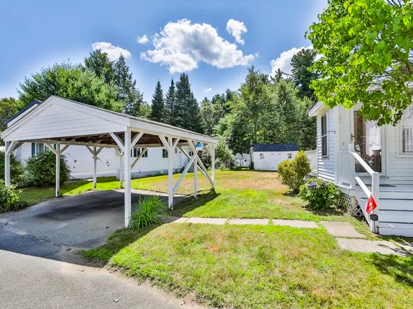 4 B St, Merrimac, MA 01860