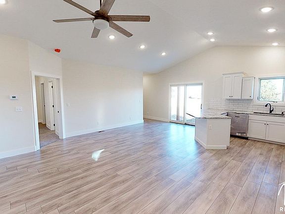 4th image of 3319 Eagle St