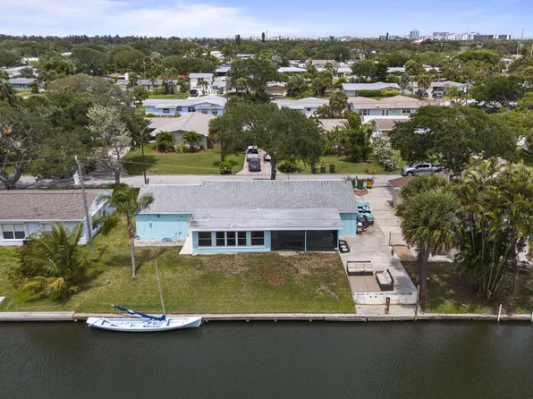 432 N 4th St, Cocoa Beach, FL 32931