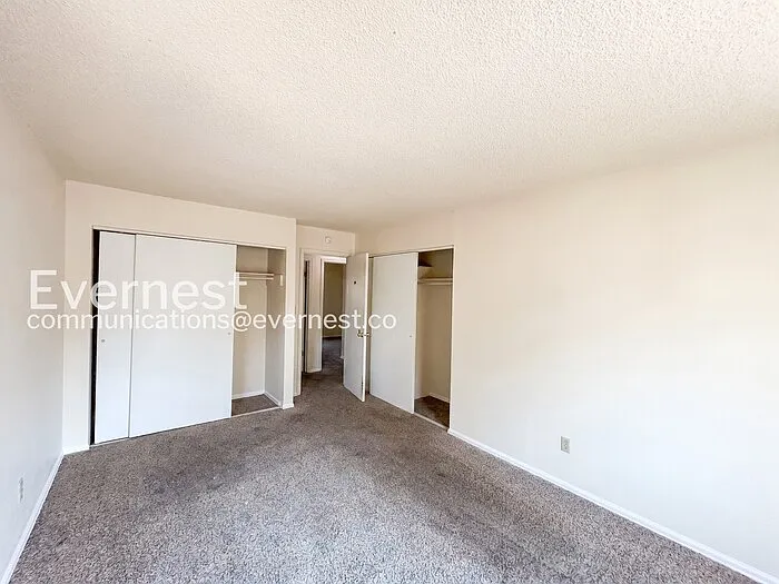 2702 Dickens Dr — Photo 2