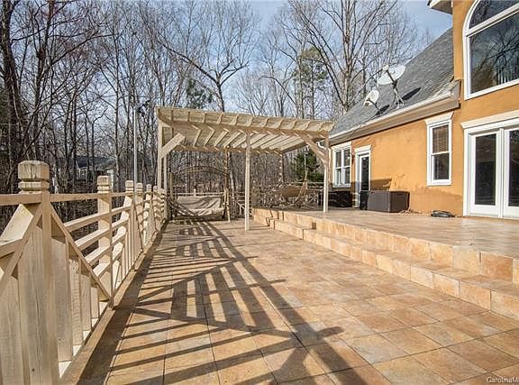 5th image of 14901 Majestic Oak Dr