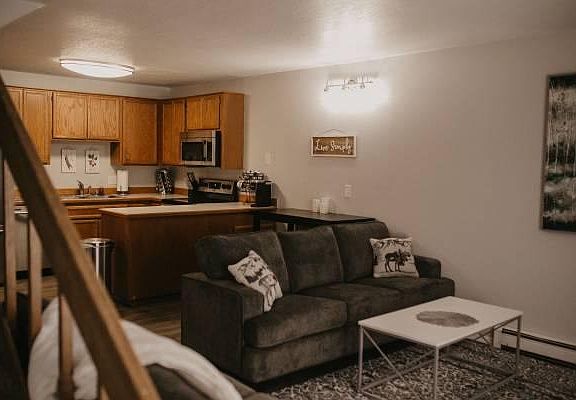 4th image of 1206 29th Ave APT 3