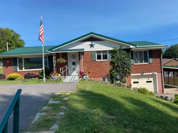 329 W Ridge Ave, Falls Creek, PA 15840