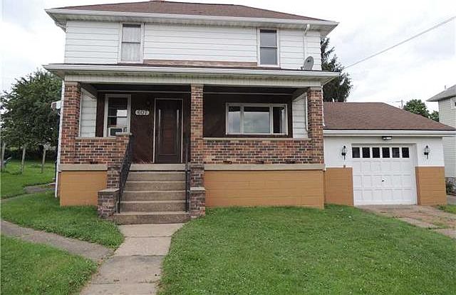1st image of 607 26th St