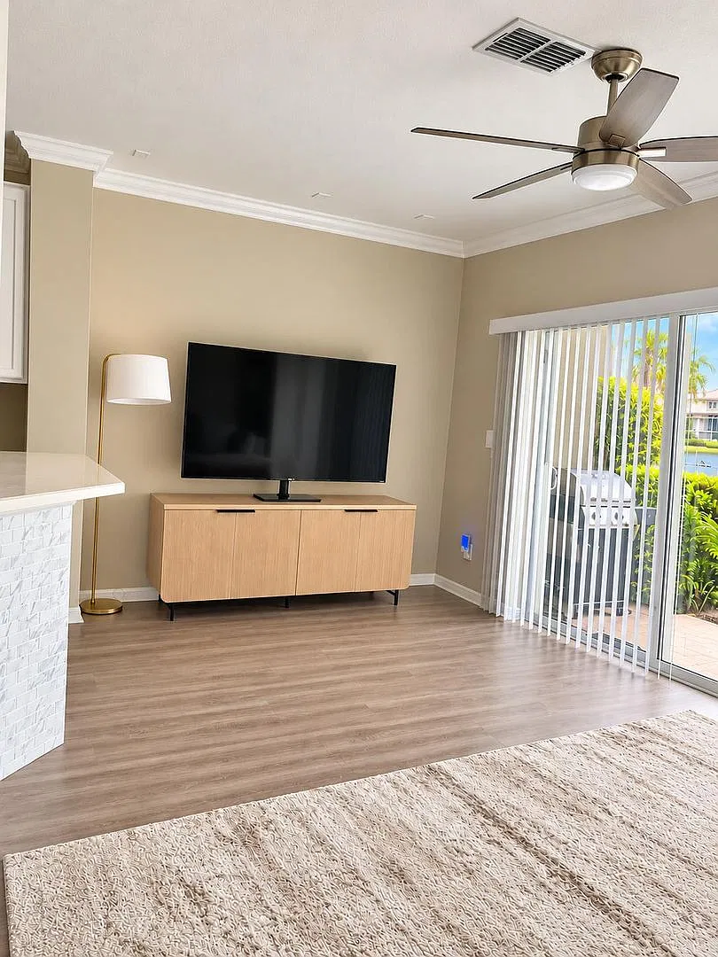 Fully Furnished with new furniture Spacious 2 bedrooms in Moss Park by Lake Nona without the traffic — Photo 4