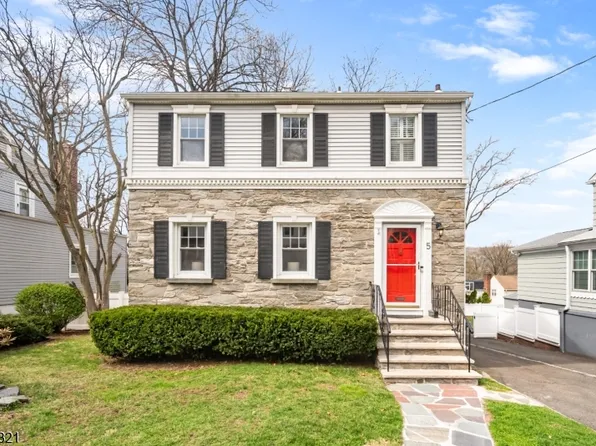 5 Northview Ter, Maplewood Twp., NJ 07040