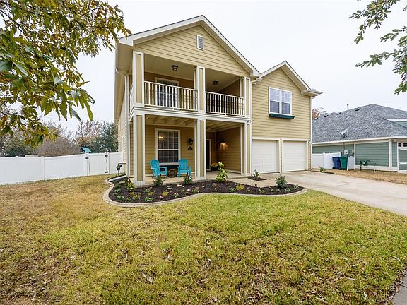 2nd image of 1601 Mary Ln