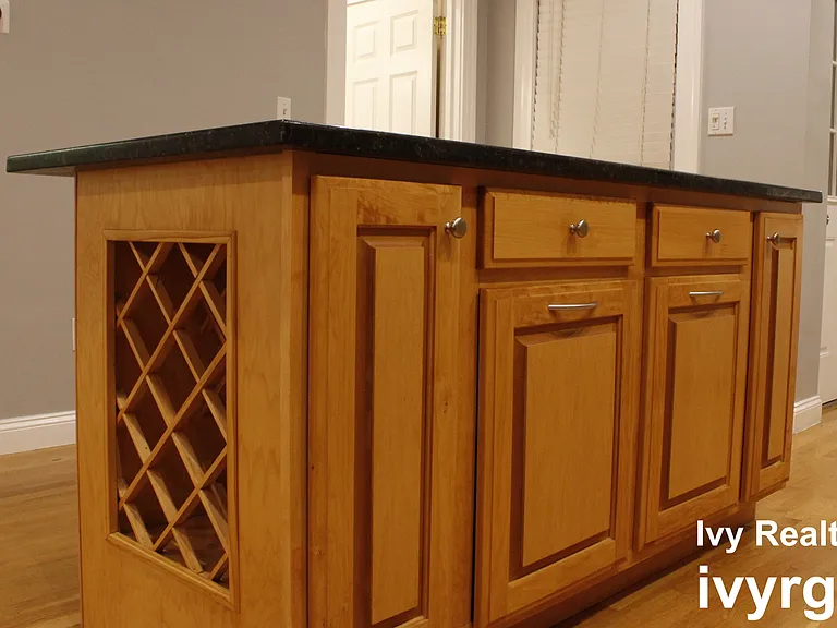 86 Mount Vernon St #1 — Photo 23