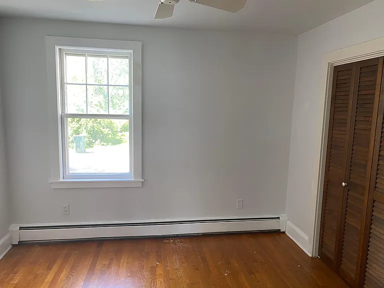 98 Main St #3 — Photo 7