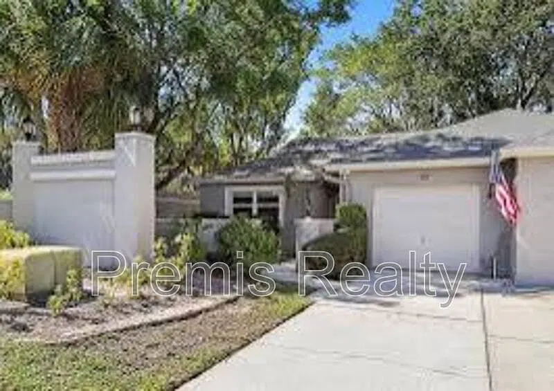 2 bed, 2.0 bath, 1268 sqft, $1,995 — Photo 2
