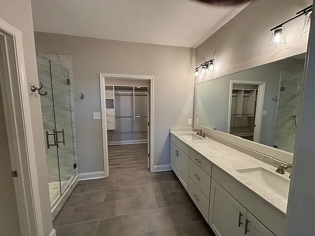 7850 Saddlebrooke Dr — Photo 28