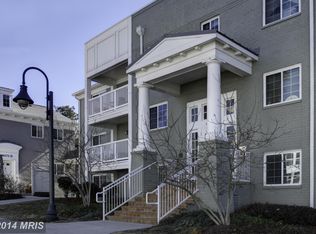 4071 S Four Mile Run Dr UNIT 302, Arlington, VA 22204