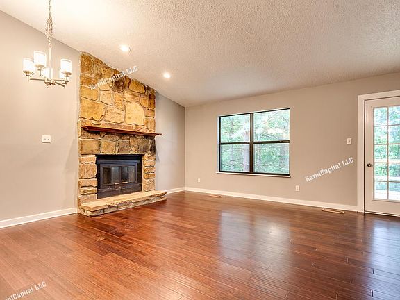 4th image of 8500 Olde Colony Trl APT 34