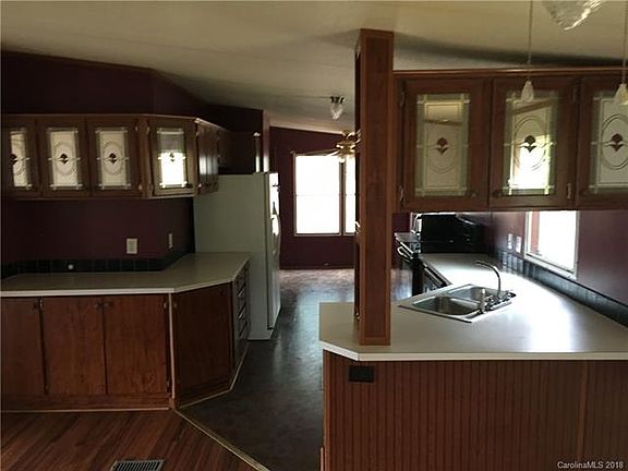 5th image of 5552 Hidden Oaks Dr