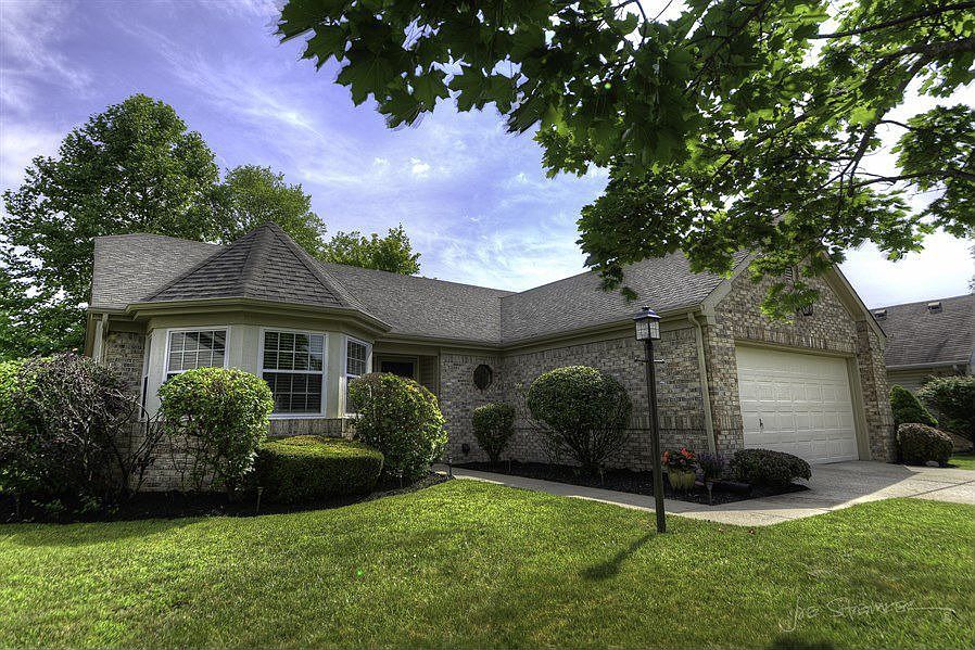 1st image of 7749 Winding Creek Pl