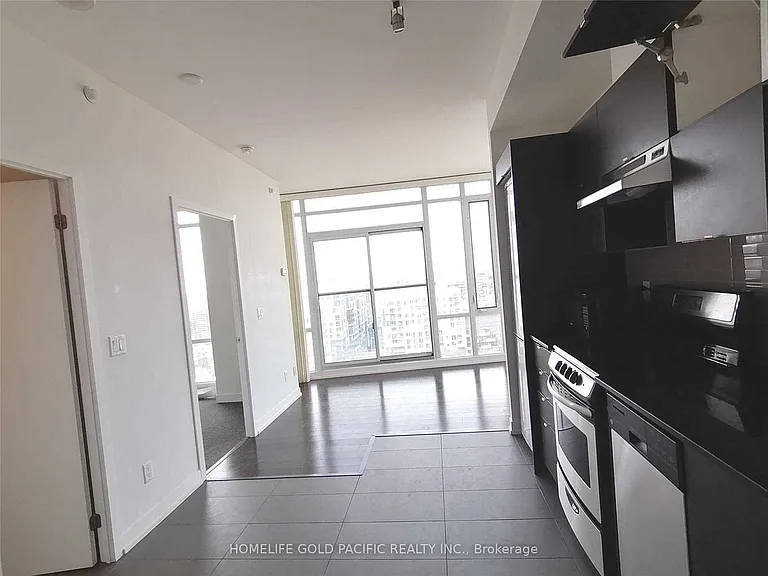 170 Fort York Blvd #2303 — Photo 12