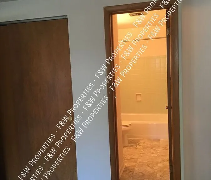 1855 E Rich St #3M — Photo 22
