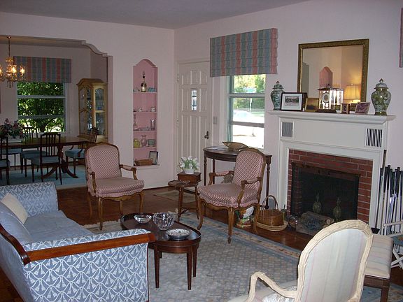 3rd image of 6354 Bahama Shores Dr S