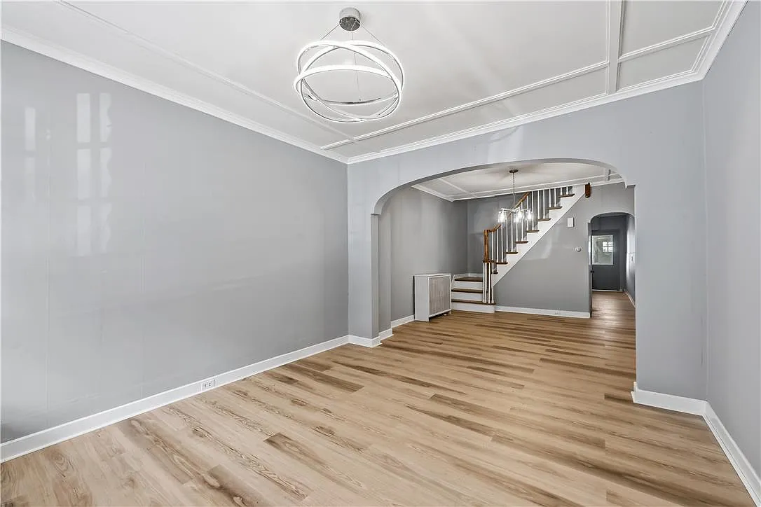 3 bed, 1.5 bath, 1080 sqft, $1,400 — Photo 4