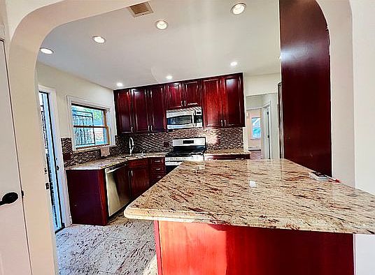 3rd image of 15-59 150th St #1