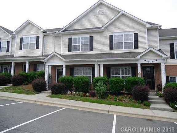 3rd image of 3549 Calpella Ct