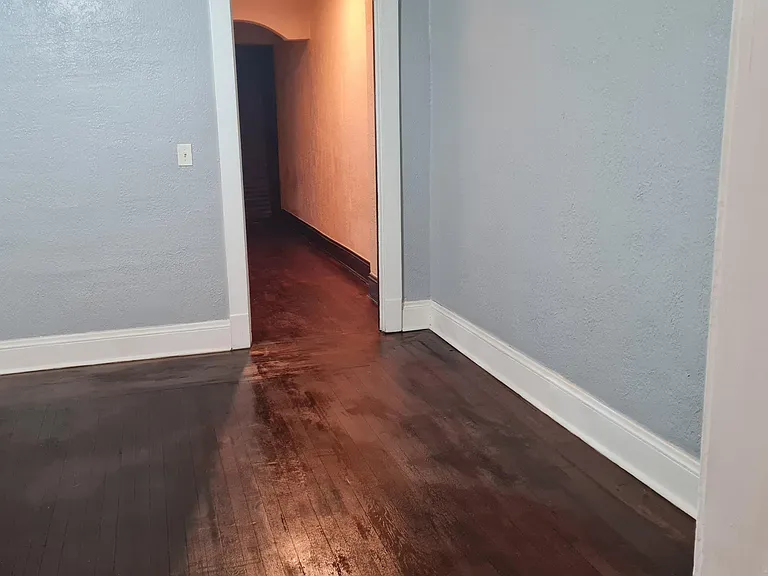 11124 Clifton Blvd #2 — Photo 11