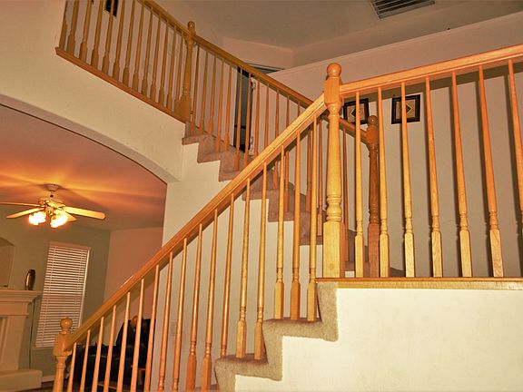 5th image of 8829 Sheldon Creek Dr