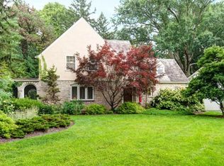 4876 Rustic Bridge Rd, Columbus, OH 43214