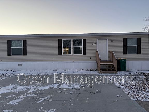 4th image of 825 1st Ave E #125