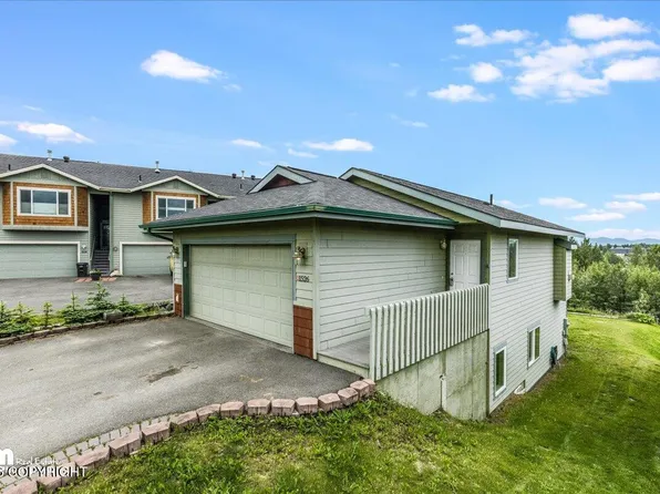1526 Northbluff Dr, Anchorage, AK 99501