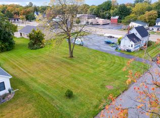 618 Chambers St, South Haven, MI 49090