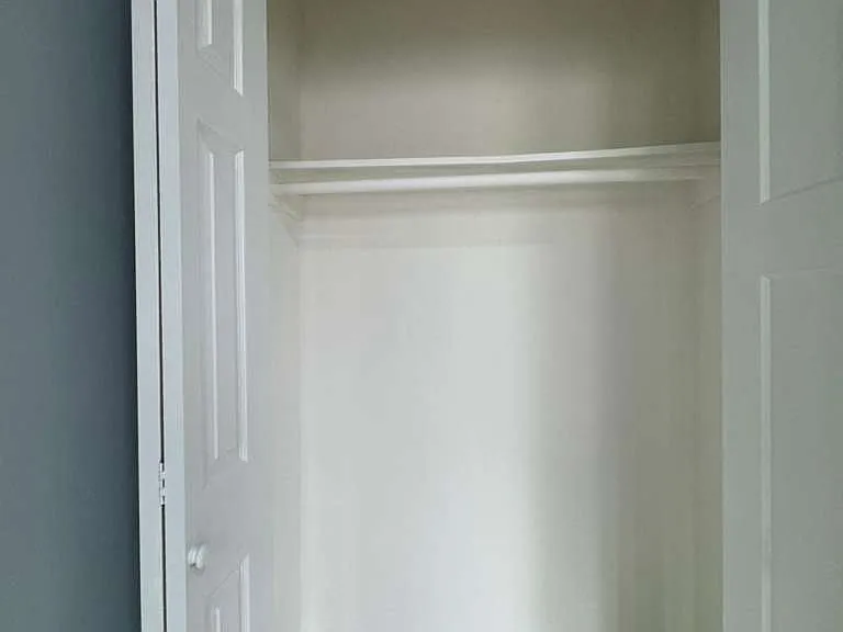 215 Rosette St #1L — Photo 12