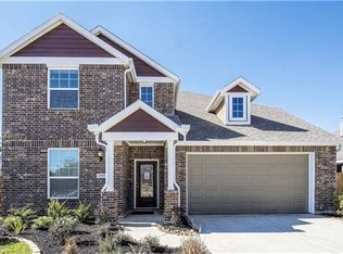 6707 Hunters Way Ln, Baytown, TX 77521