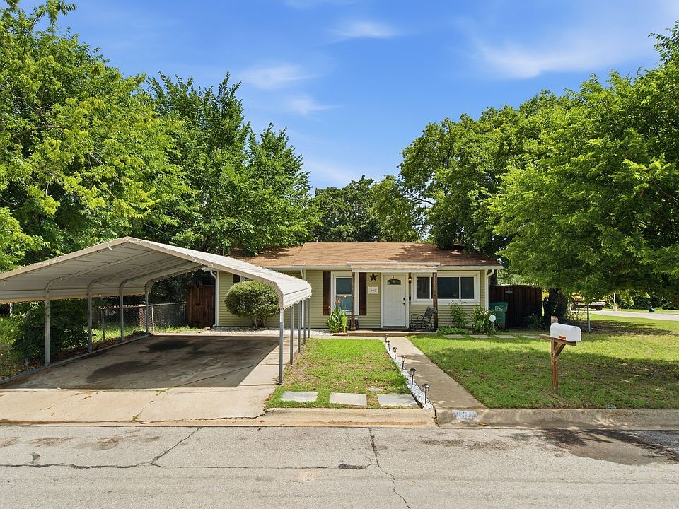 1st image of 601 Park Ln