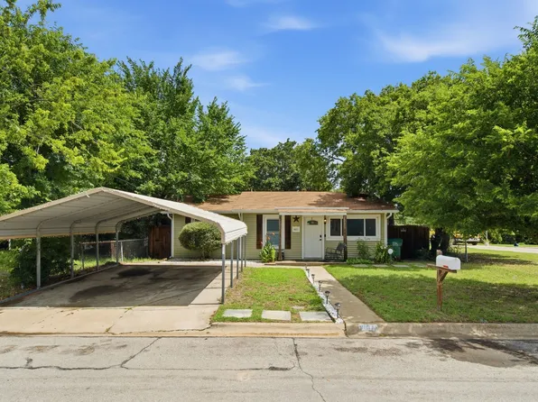 601 Park Ln, Denton, TX 76205