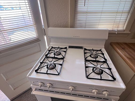 3rd image of 1710 N Union Ave #10-690