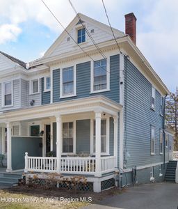 37 Worth Avenue, Hudson, NY, 12534