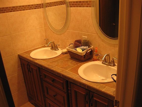 Middle bathroom sink area