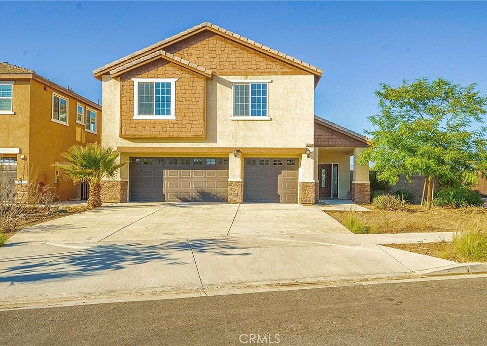1st image of 15718 Dianthus Ave